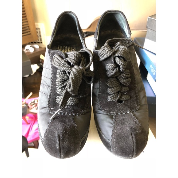 Pedro Garcia Black Suede Heels - Picture 2 of 7